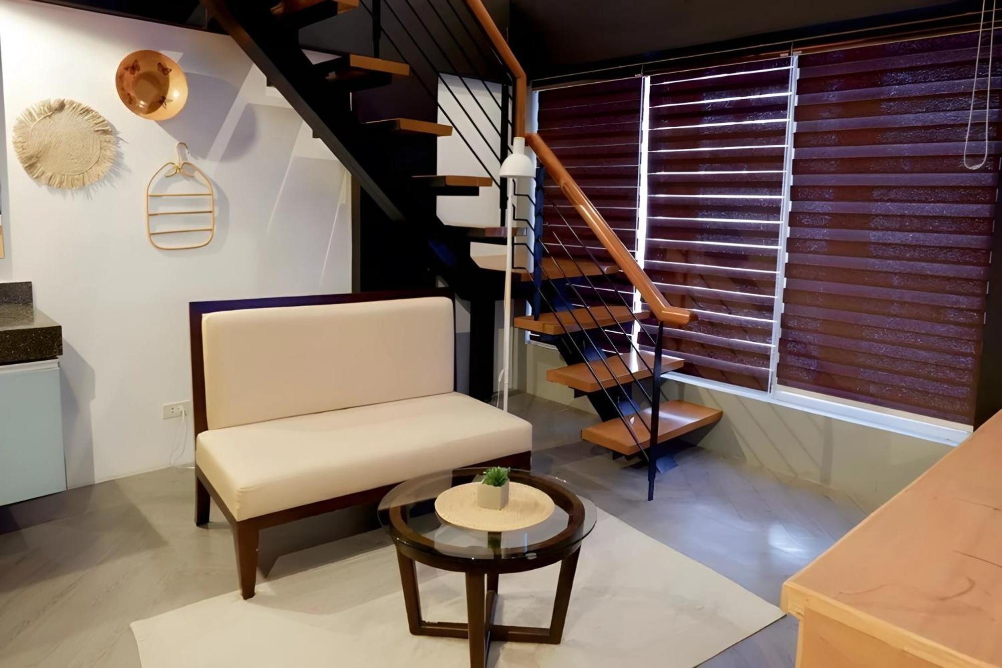 Havitat Boutique Hotel Makati City Екстер'єр фото